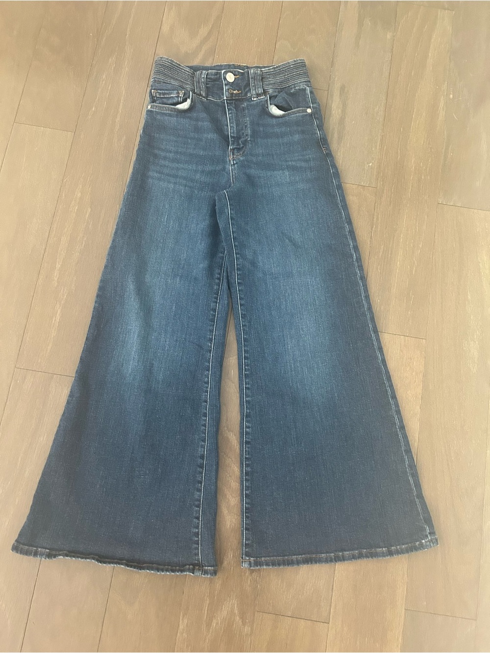 Frame Le Palazzo Denim High-Rise Wide Flare Jeans in Dark Blue